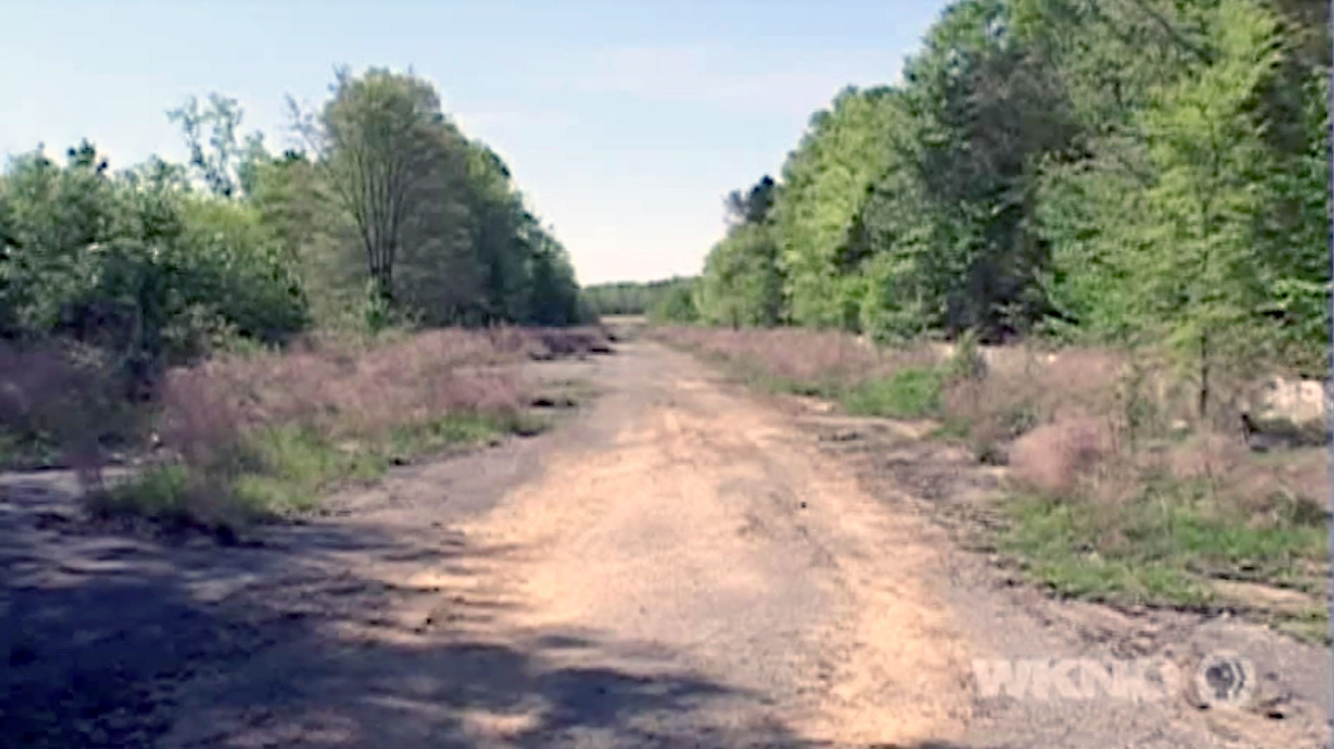 a dirt road where Lakeland drag strip once was